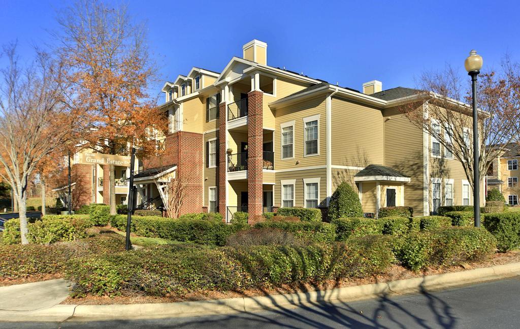 Oakwood Living Raleigh At Brier Creek Apartment Durham Exterior foto